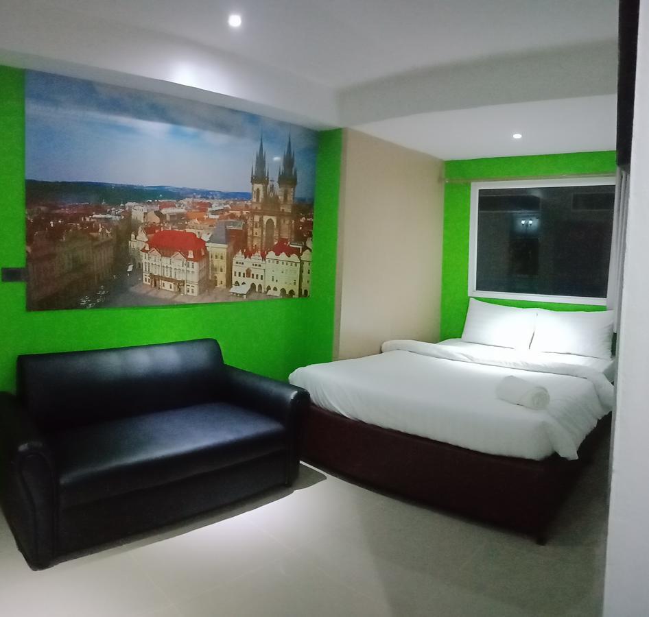 Blue Orchids Hotel Hat Yai Extérieur photo